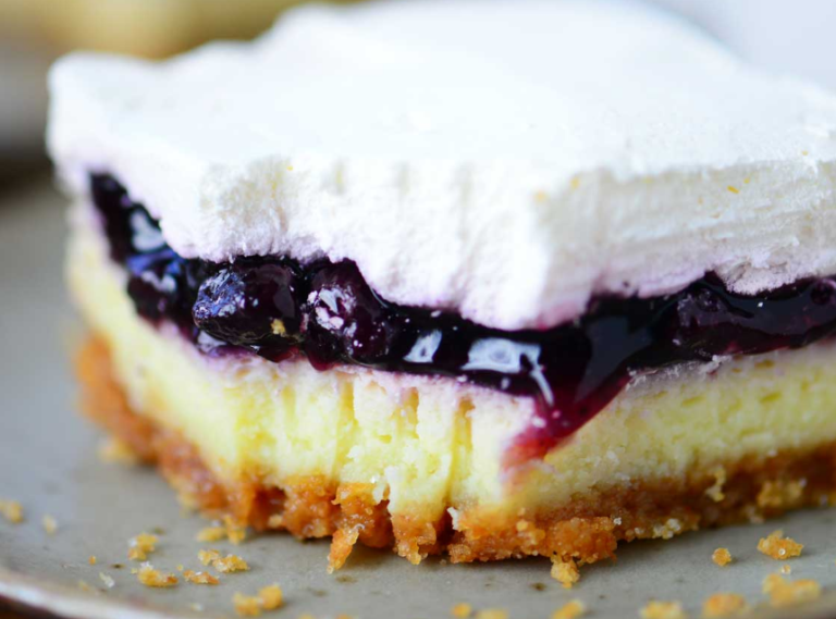 Blueberry Cheesecake Dessert Recipe - 07Recipes